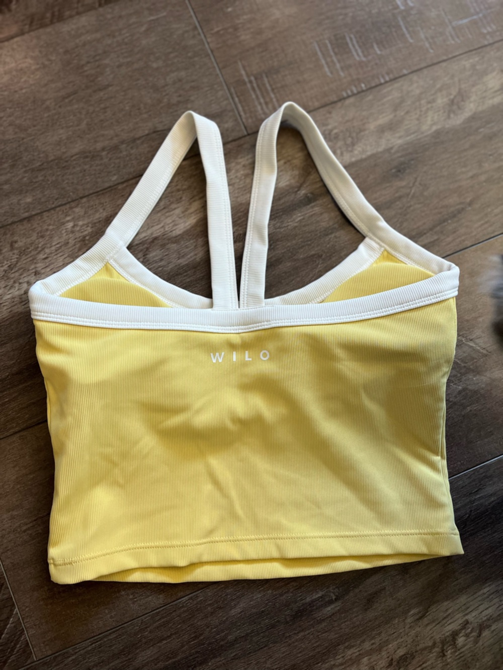 Yellow Wilo the label sports bra crop top - Picture 2 of 2